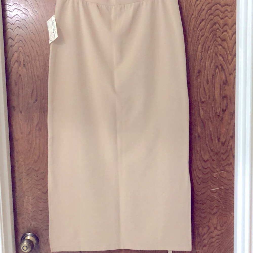 PASSPORT Knit Khaki Maxi Skirt. Size L. Fabric has quality t-shirt feel.